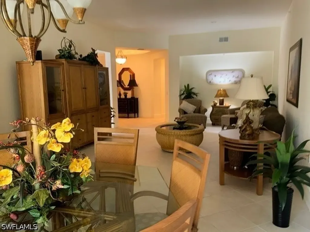 3730 Montreux Lane Naples FL 34114