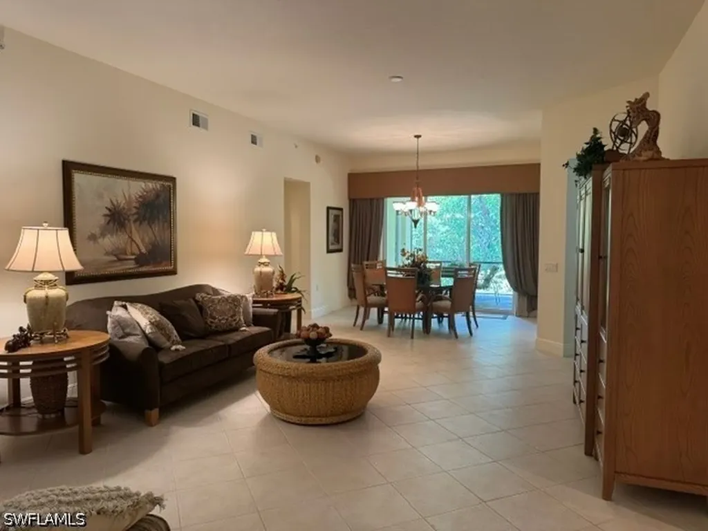 3730 Montreux Lane Naples FL 34114