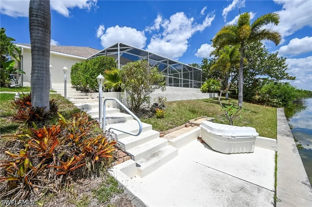 2017 NE 5th Place Cape Coral FL 33909