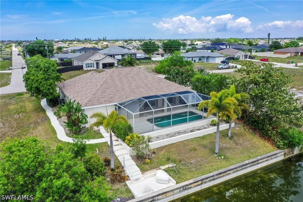 2017 NE 5th Place Cape Coral FL 33909