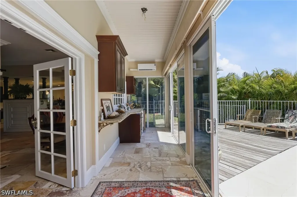 1748 Jewel Box Drive Sanibel FL 33957