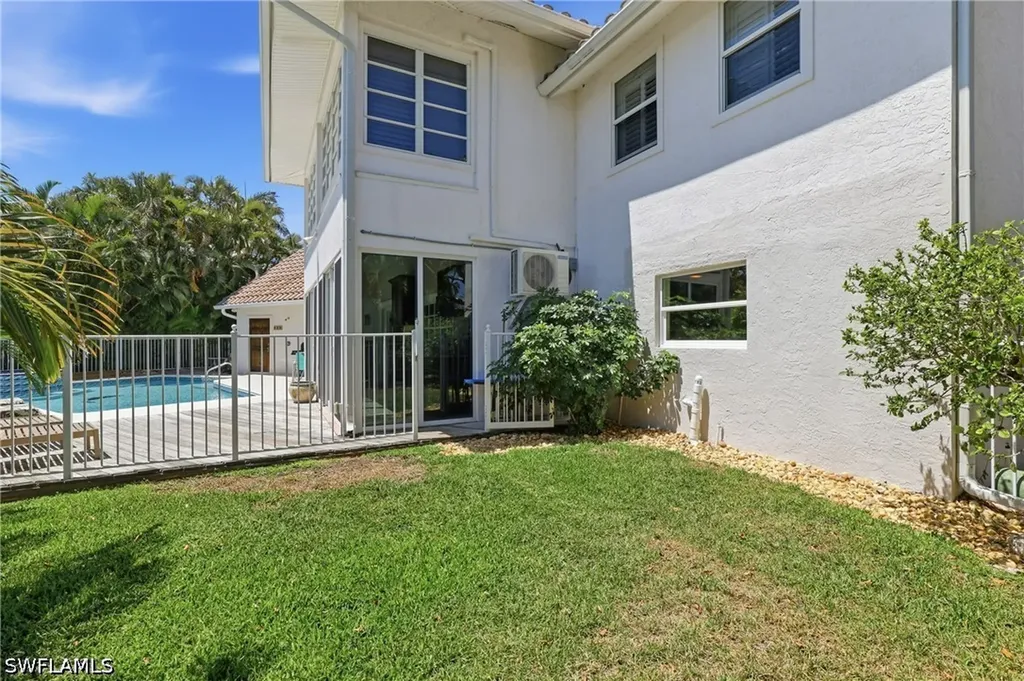 1748 Jewel Box Drive Sanibel FL 33957