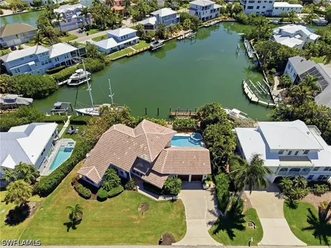 1748 Jewel Box Drive Sanibel FL 33957