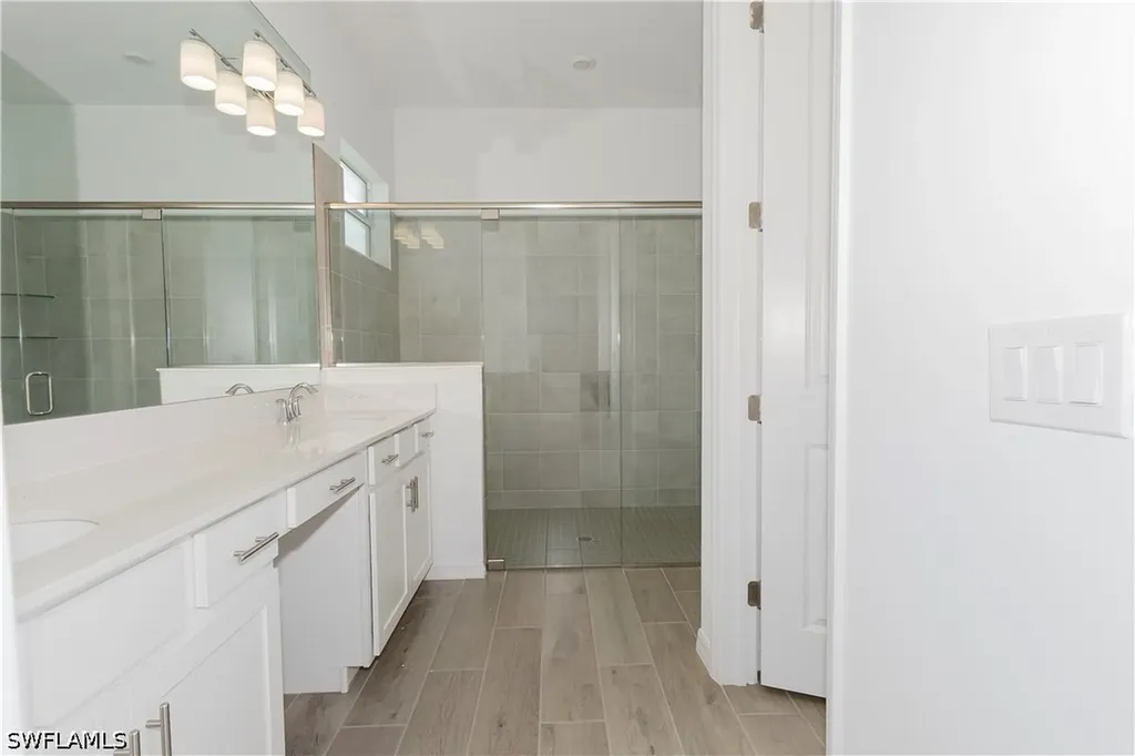 5444 Fancourt Links Way Ave Maria FL 34142