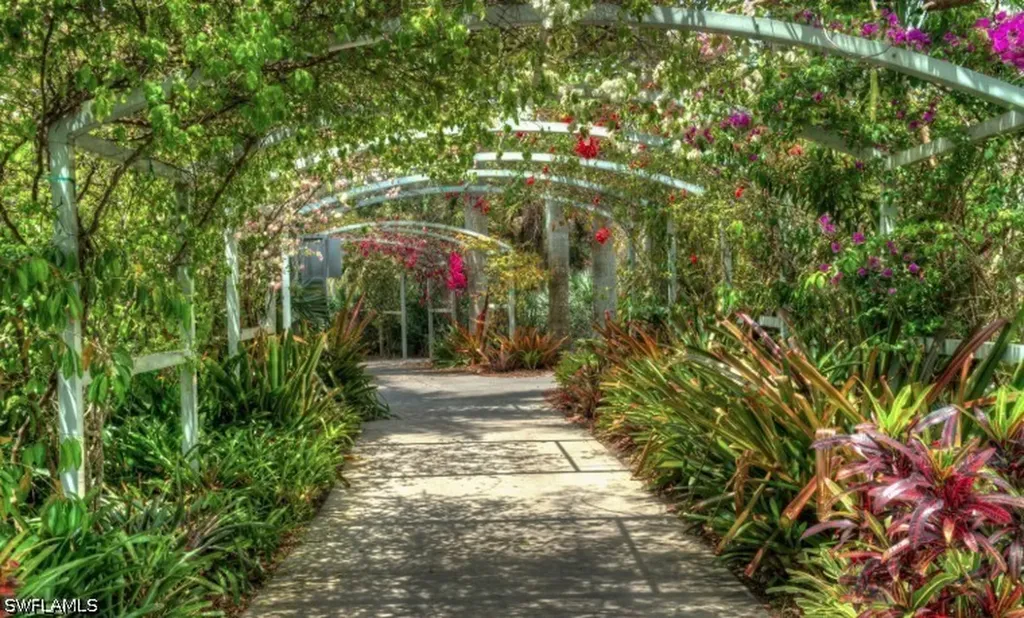 8540 Mystic Greens Way Naples FL 34113