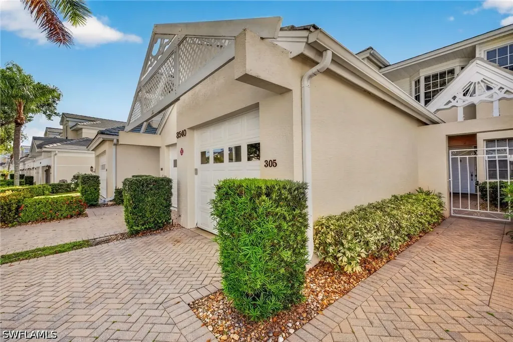 8540 Mystic Greens Way Naples FL 34113