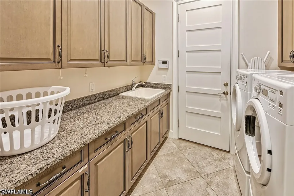 5069 Tortola Court Naples FL 34113