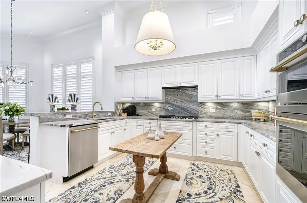 9013 Terranova Drive Naples FL 34109