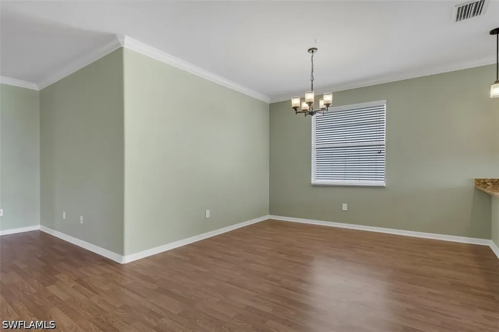 2391 Heydon Circle E Naples FL 34120