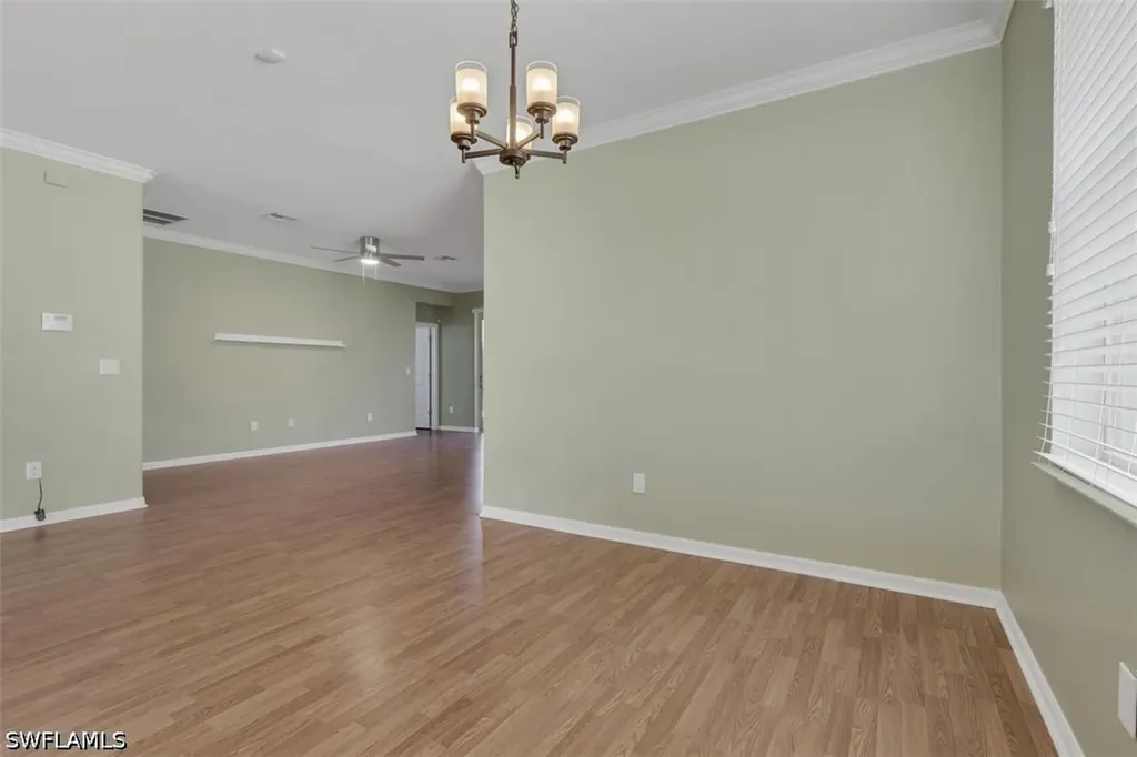 2391 Heydon Circle E Naples FL 34120