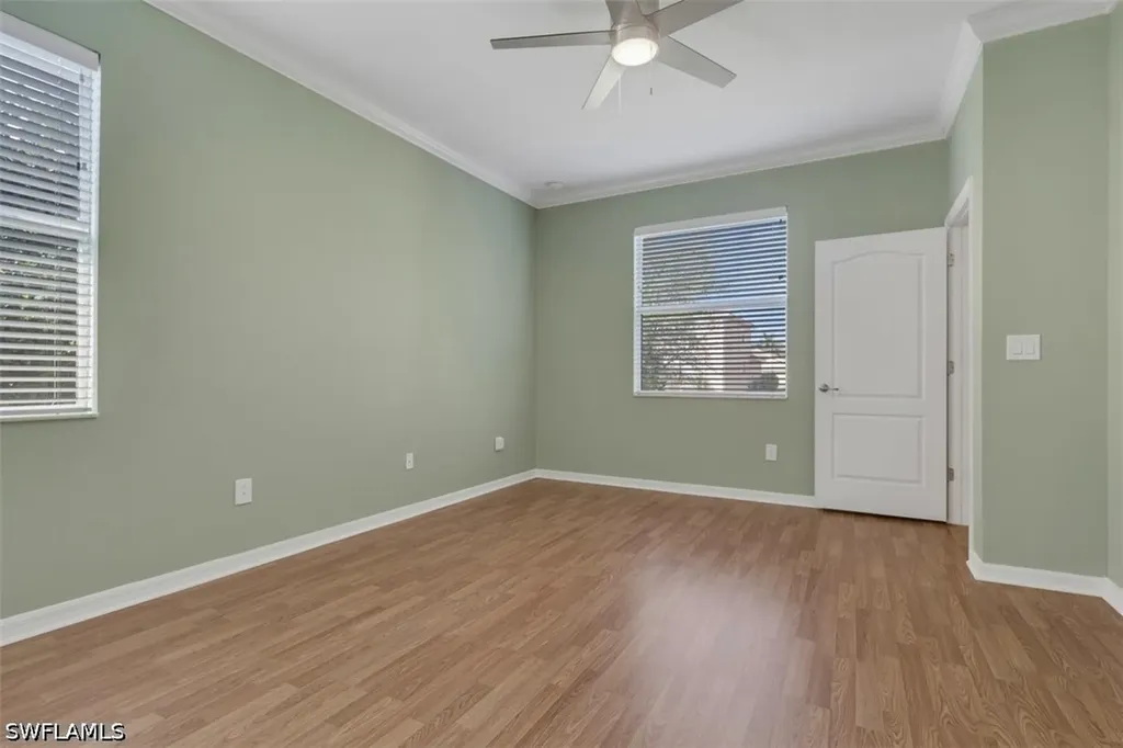 2391 Heydon Circle E Naples FL 34120