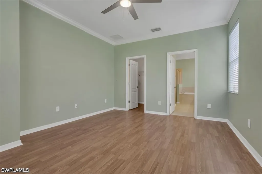 2391 Heydon Circle E Naples FL 34120