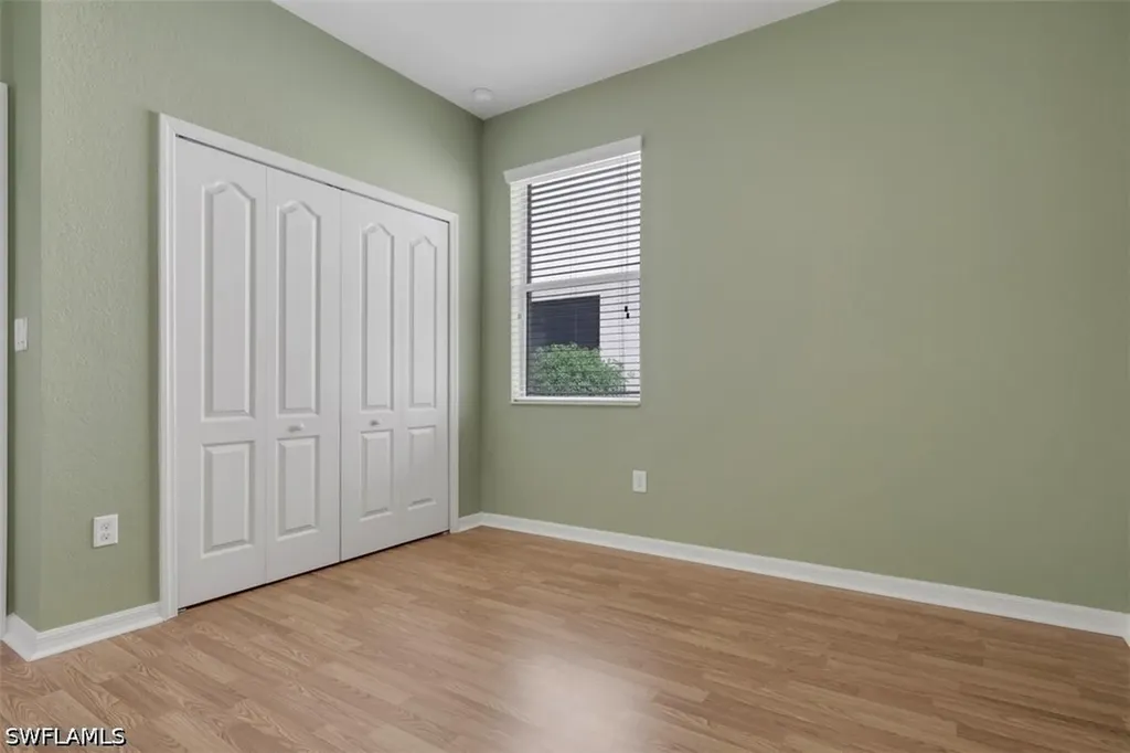 2391 Heydon Circle E Naples FL 34120