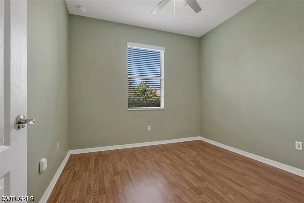 2391 Heydon Circle E Naples FL 34120