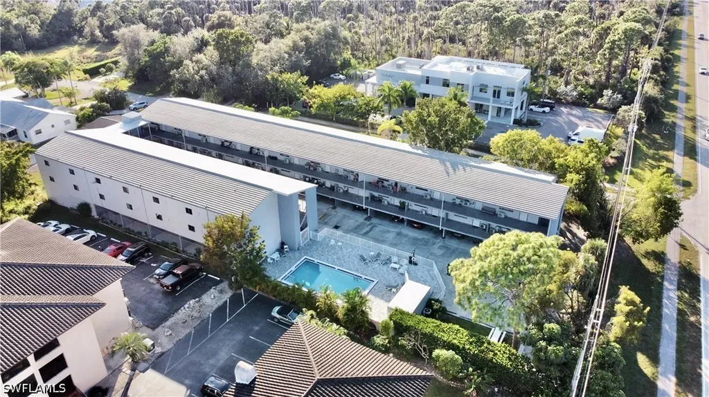 826 Wiggins Pass Road Naples FL 34110