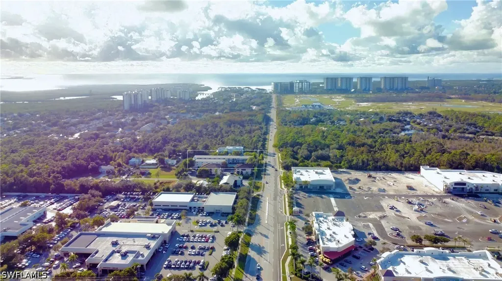 826 Wiggins Pass Road Naples FL 34110