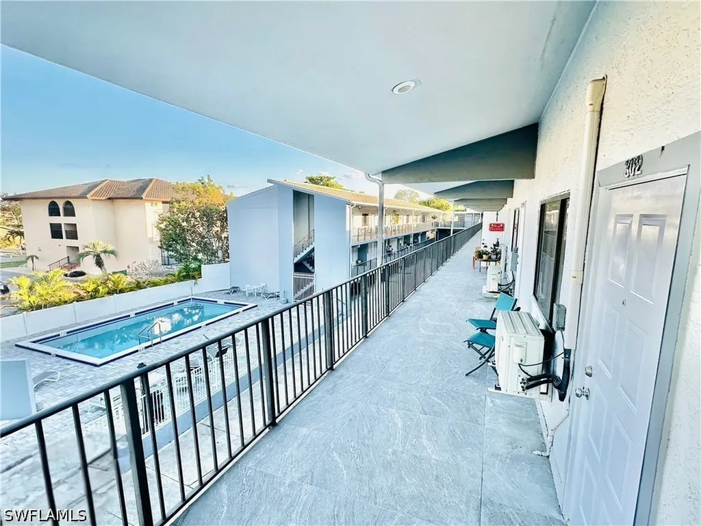826 Wiggins Pass Road Naples FL 34110