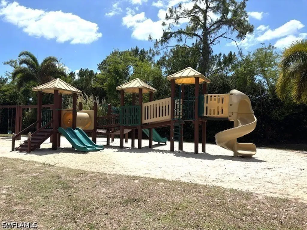 8265 Ibis Club Drive Naples FL 34104