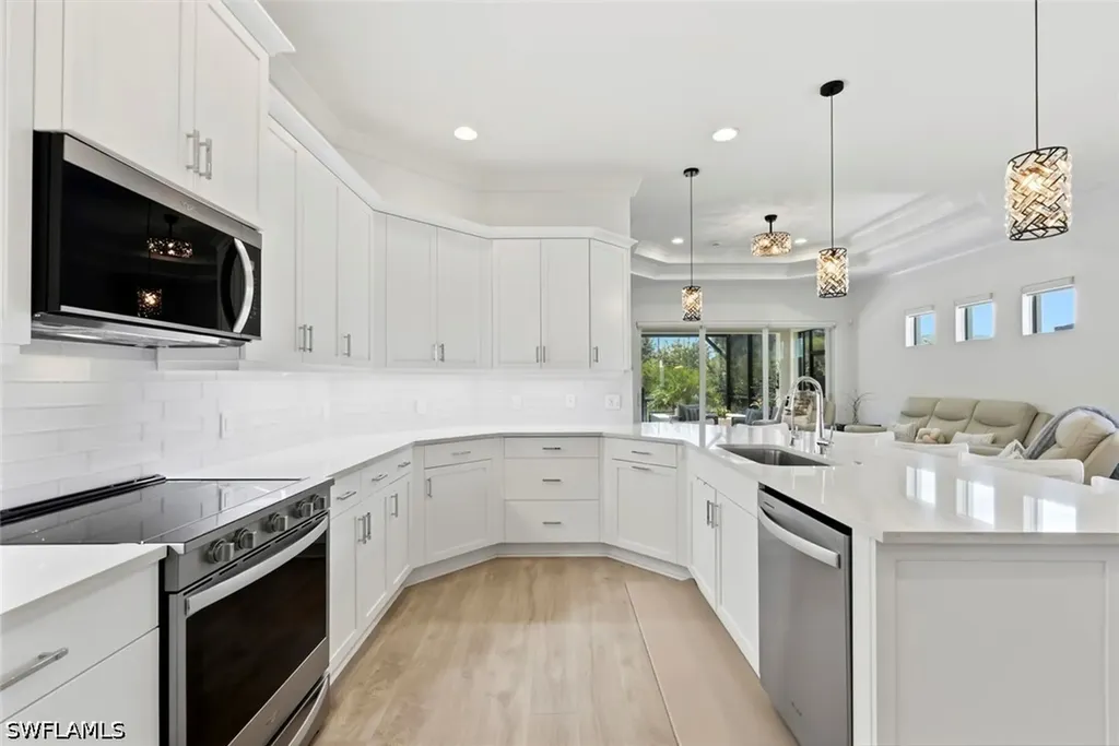 8849 Yucatan Court Naples FL 34112