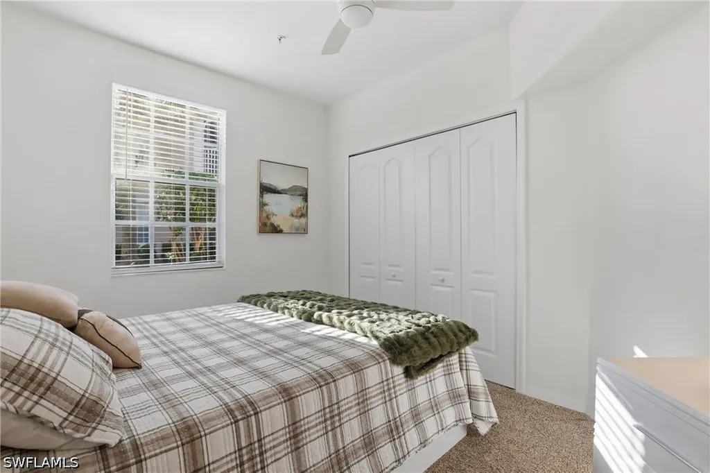 1290 Sweetwater Cove Naples FL 34110