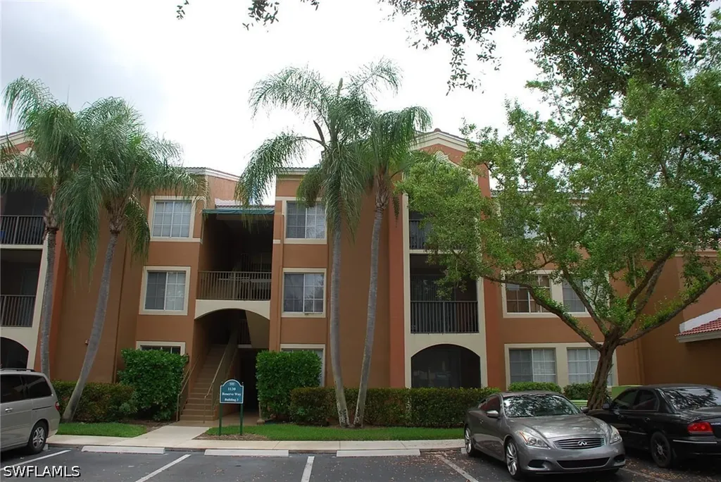 1130 Reserve Way Naples FL 34105