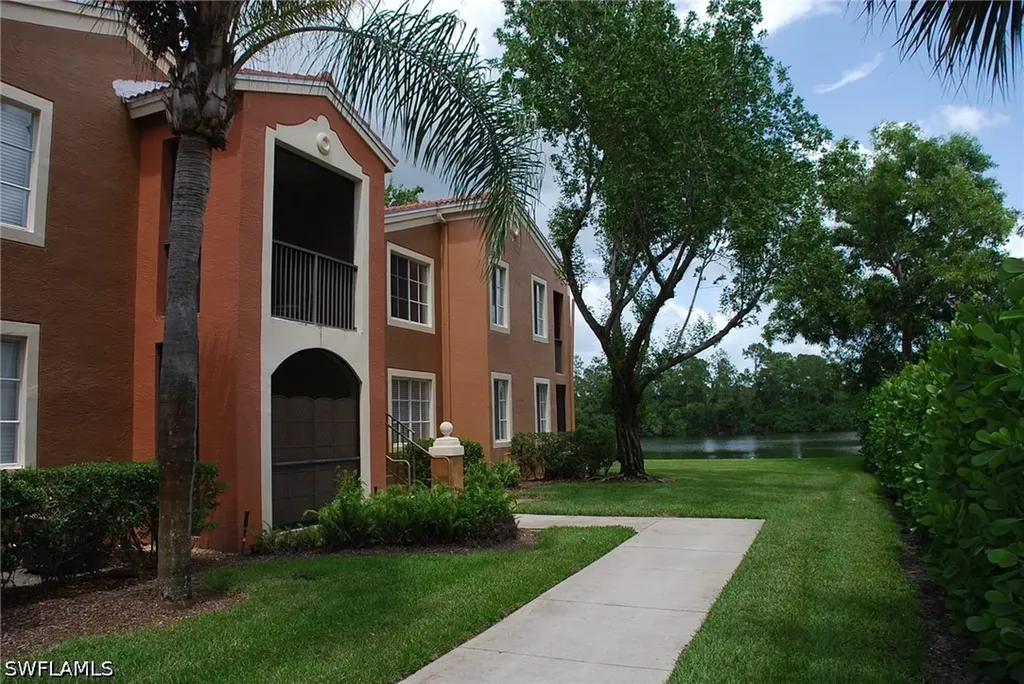 1130 Reserve Way Naples FL 34105