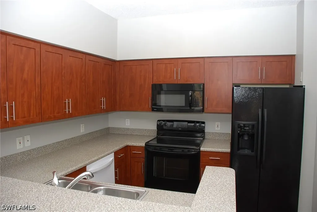 1130 Reserve Way Naples FL 34105