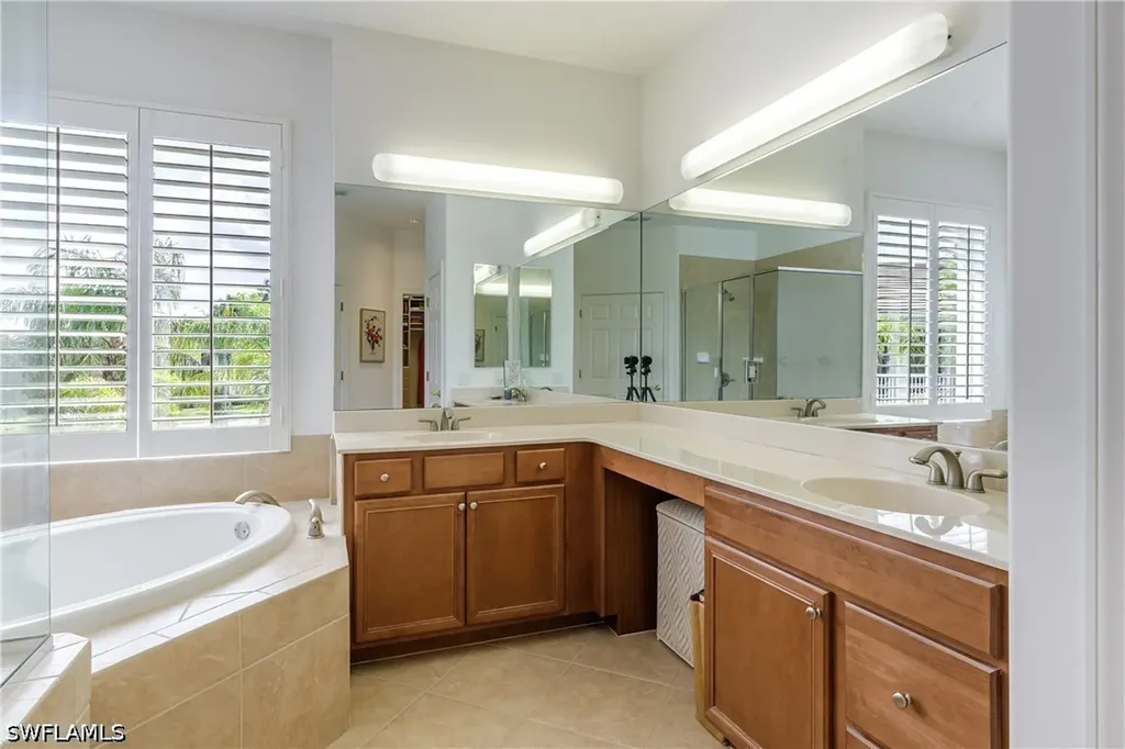 28652 San Lucas Lane Bonita Springs FL 34135