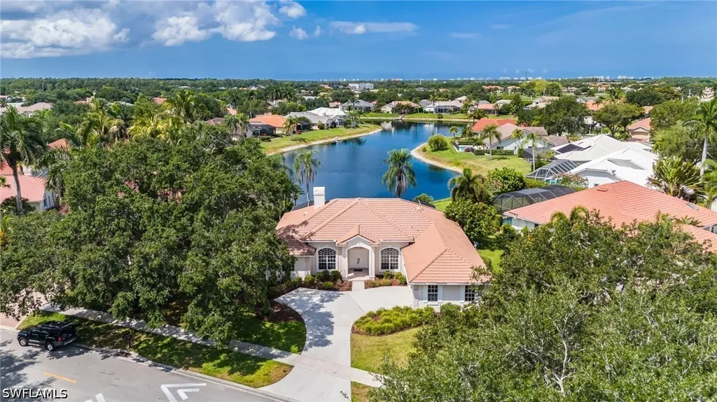 11223 Phoenix Way Naples FL 34119