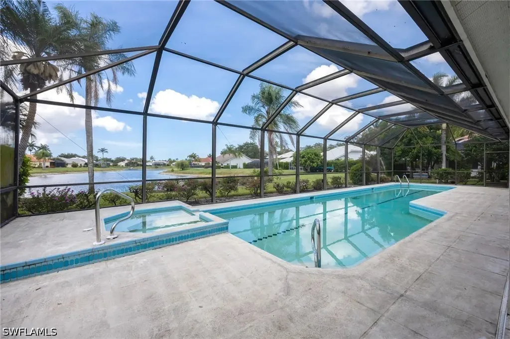 11223 Phoenix Way Naples FL 34119