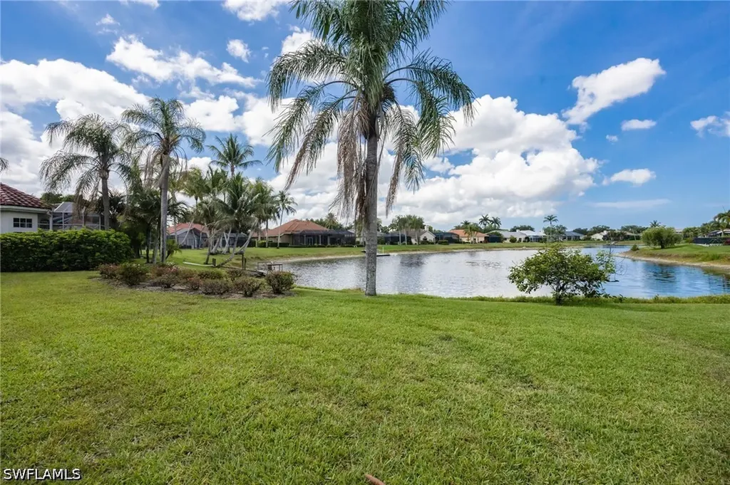 11223 Phoenix Way Naples FL 34119