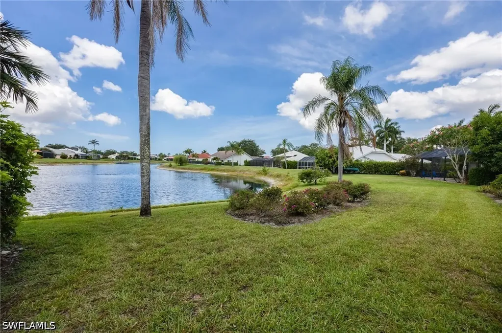 11223 Phoenix Way Naples FL 34119