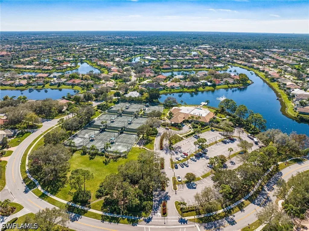11223 Phoenix Way Naples FL 34119