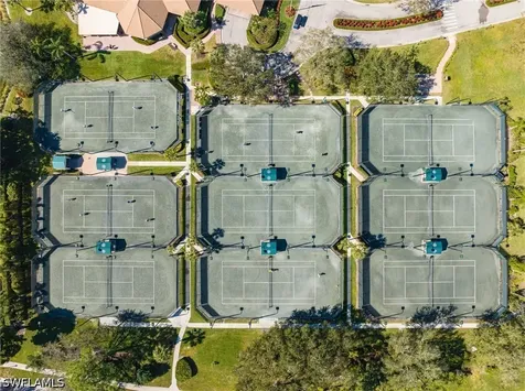 11223 Phoenix Way Naples FL 34119