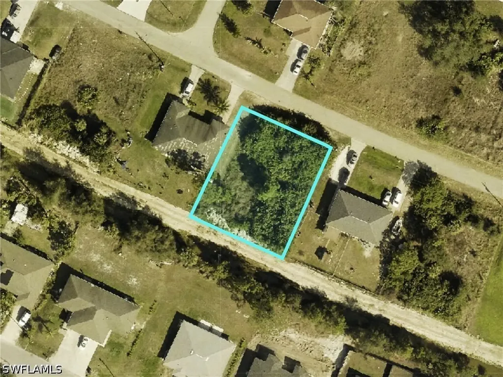 4457/4459 28th Street SW Lehigh Acres FL 33973