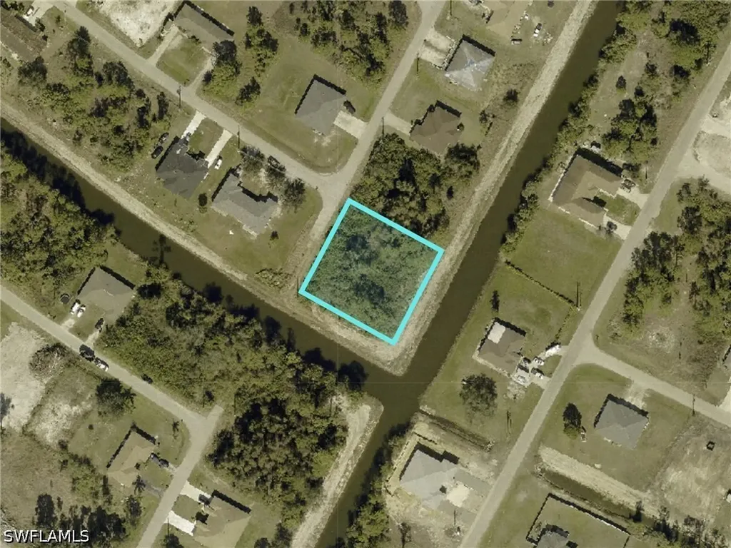 2801/2803 Ansel Avenue S Lehigh Acres FL 33973