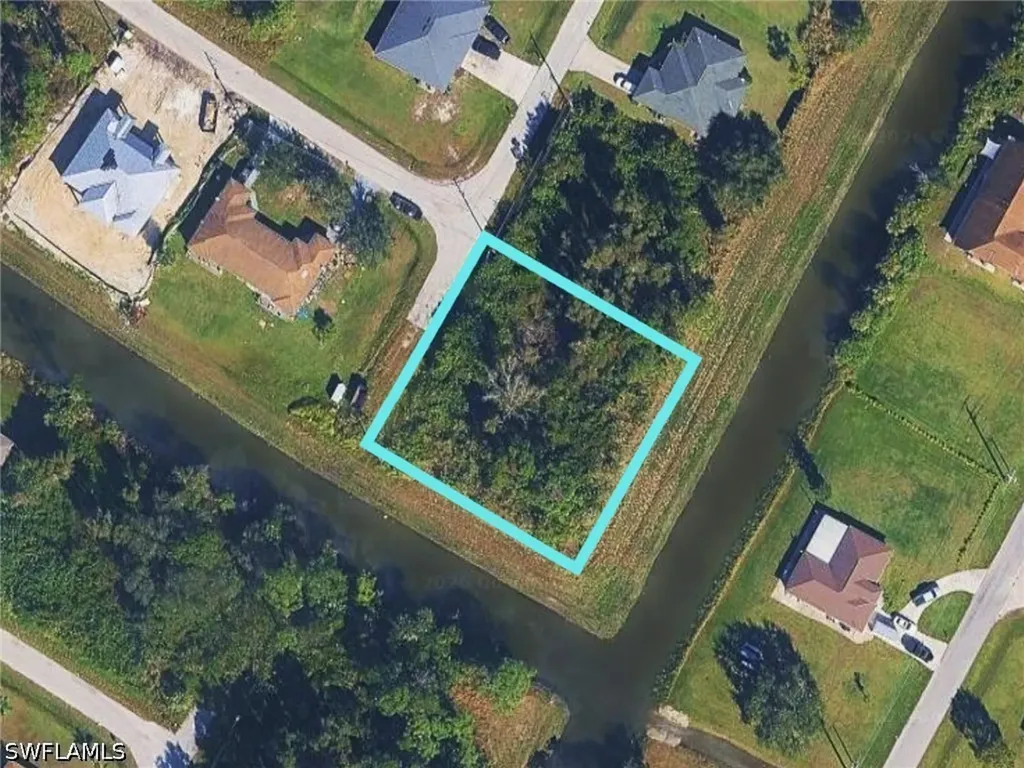 2801/2803 Ansel Avenue S Lehigh Acres FL 33973
