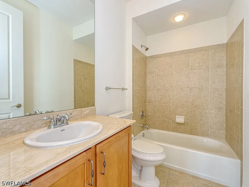 8000 Via Sardinia Way Estero FL 33928