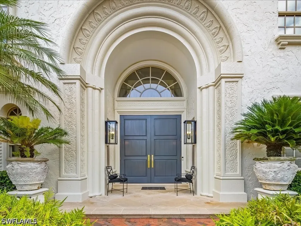 9959 Brassie Bend Naples FL 34108