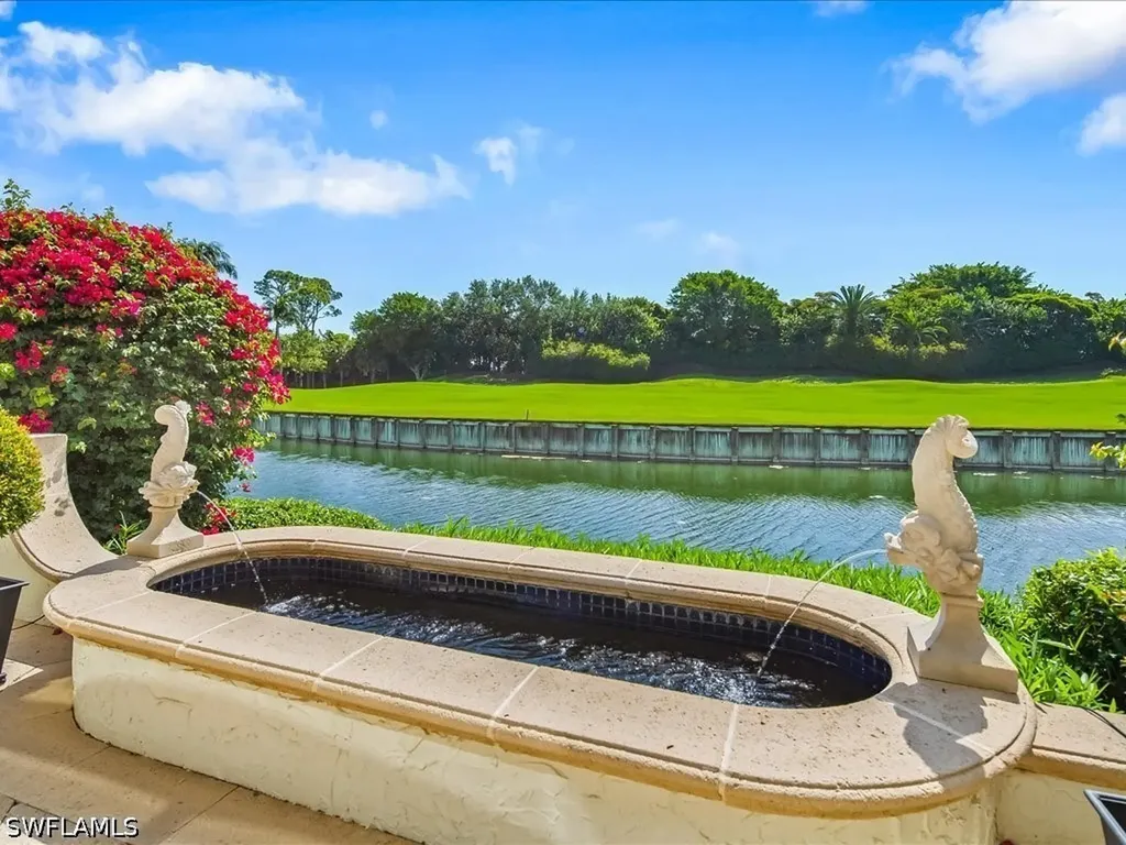 9959 Brassie Bend Naples FL 34108
