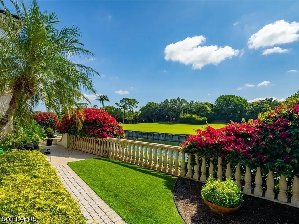 9959 Brassie Bend Naples FL 34108