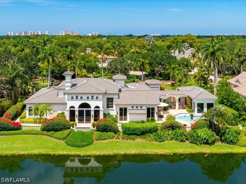 9959 Brassie Bend Naples FL 34108