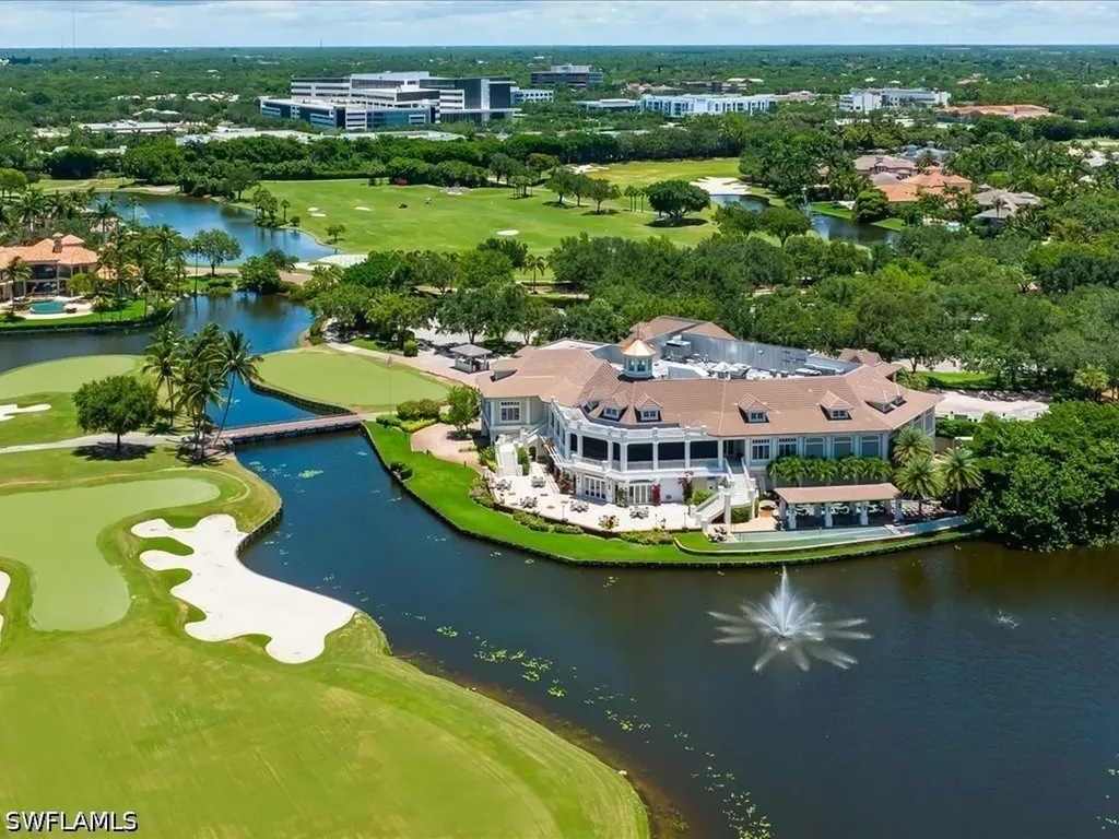 9959 Brassie Bend Naples FL 34108