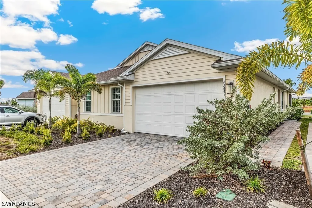 43645 Sparrow Drive Babcock Ranch FL 33982