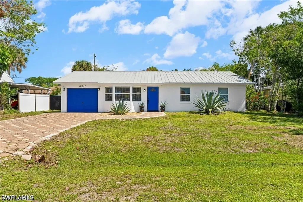 4027 Mindi Avenue Naples FL 34112