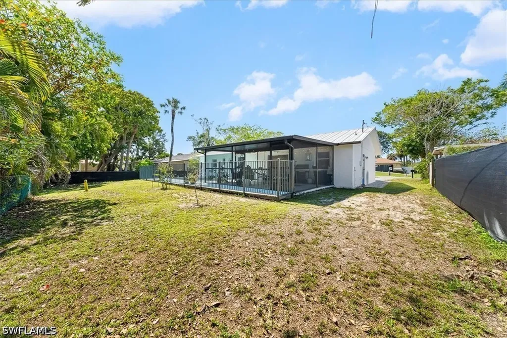 4027 Mindi Avenue Naples FL 34112