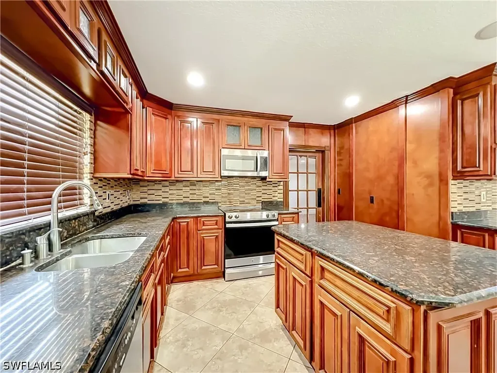 4200 S Hiawassee Road Orlando FL 32835