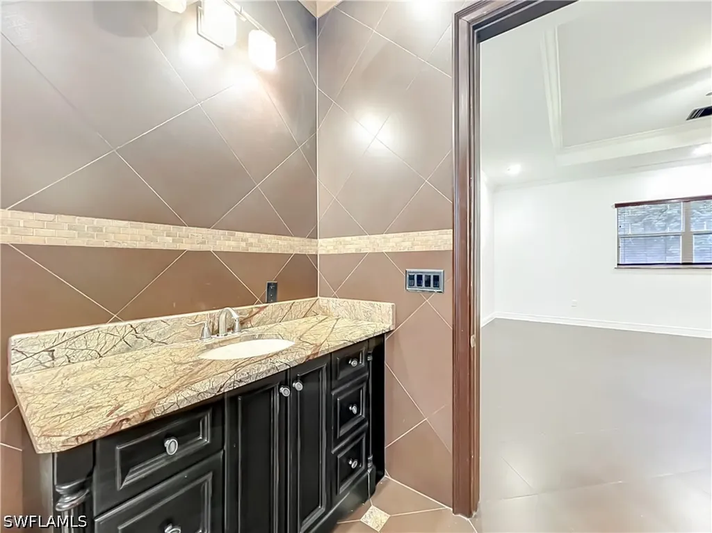 4200 S Hiawassee Road Orlando FL 32835