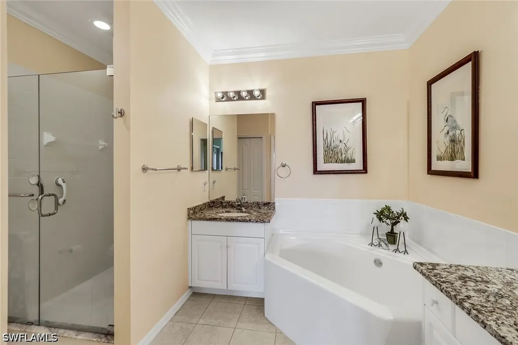 3365 Grand Cypress Drive Naples FL 34119
