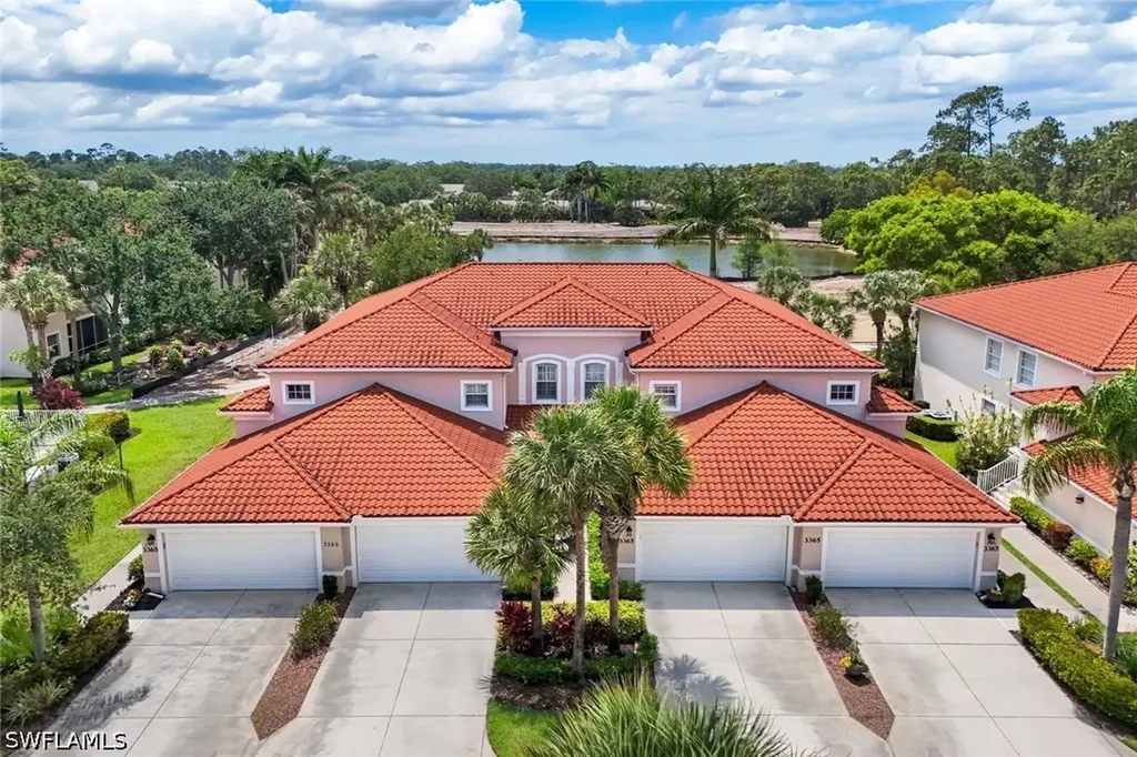 3365 Grand Cypress Drive Naples FL 34119
